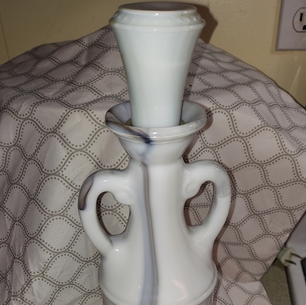 Vintage JIM BEAM Decanter Bottle W/Lid White /gray slag glass Discus Thrower